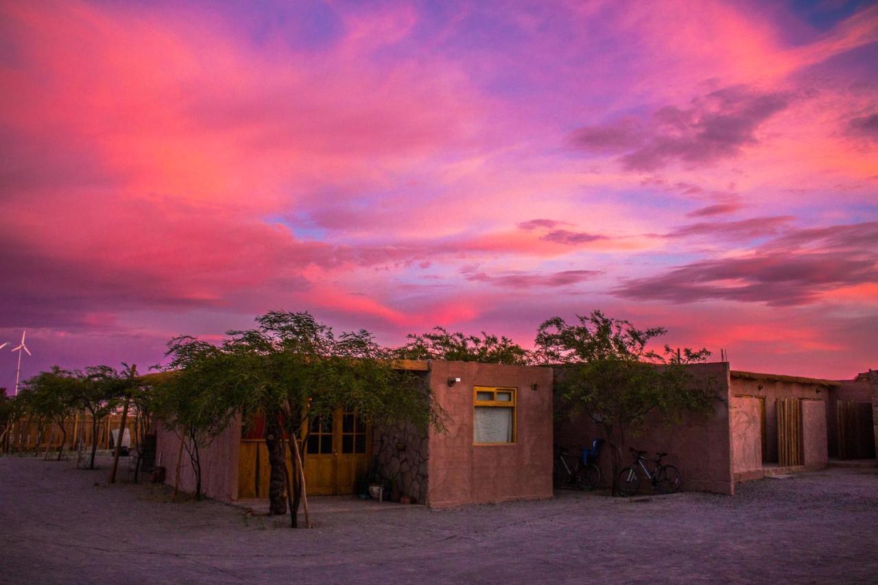Sol Del Desierto Villa Chiuchiu Bagian luar foto