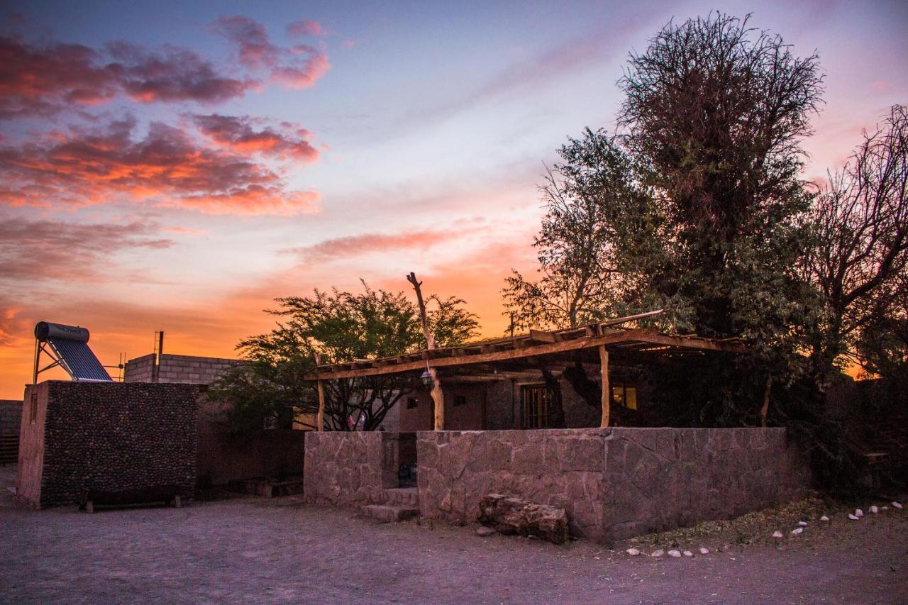 Sol Del Desierto Villa Chiuchiu Bagian luar foto